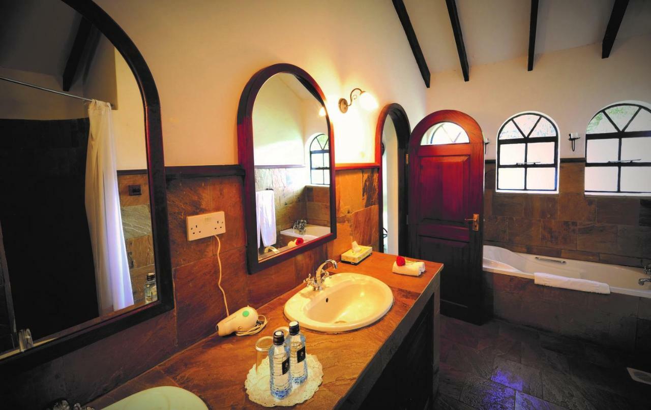 Karen Blixen Coffee Garden & Cottages Nairobi Esterno foto
